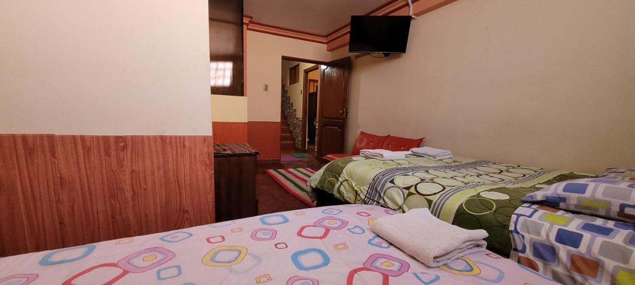 Hostal Sol Y Luna Bed and Breakfast Copacabana  Eksteriør billede